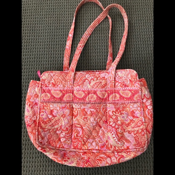 Vera Bradley Handbags - Vera Bradley Large Tote Paisley Print